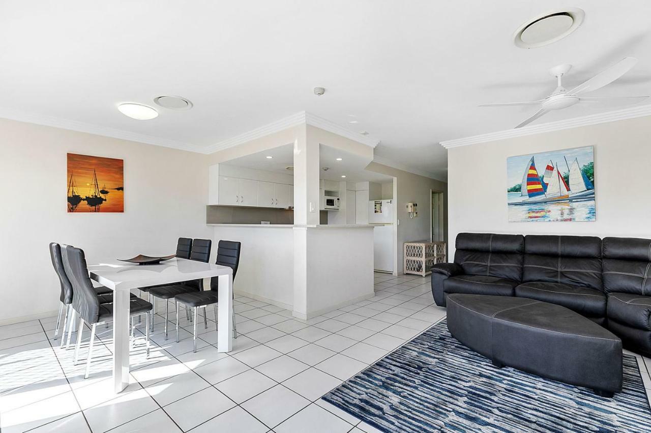 White Crest Apartments Hervey Bay Kültér fotó