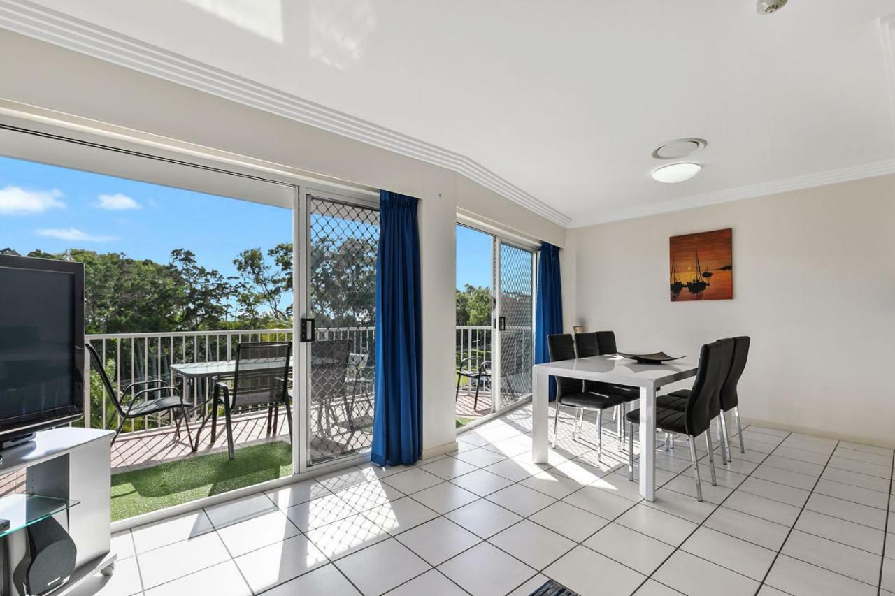 White Crest Apartments Hervey Bay Kültér fotó