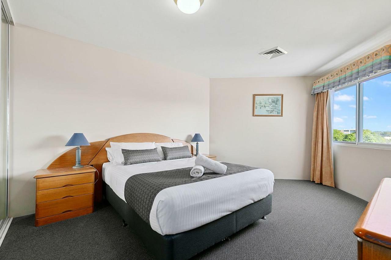 White Crest Apartments Hervey Bay Kültér fotó